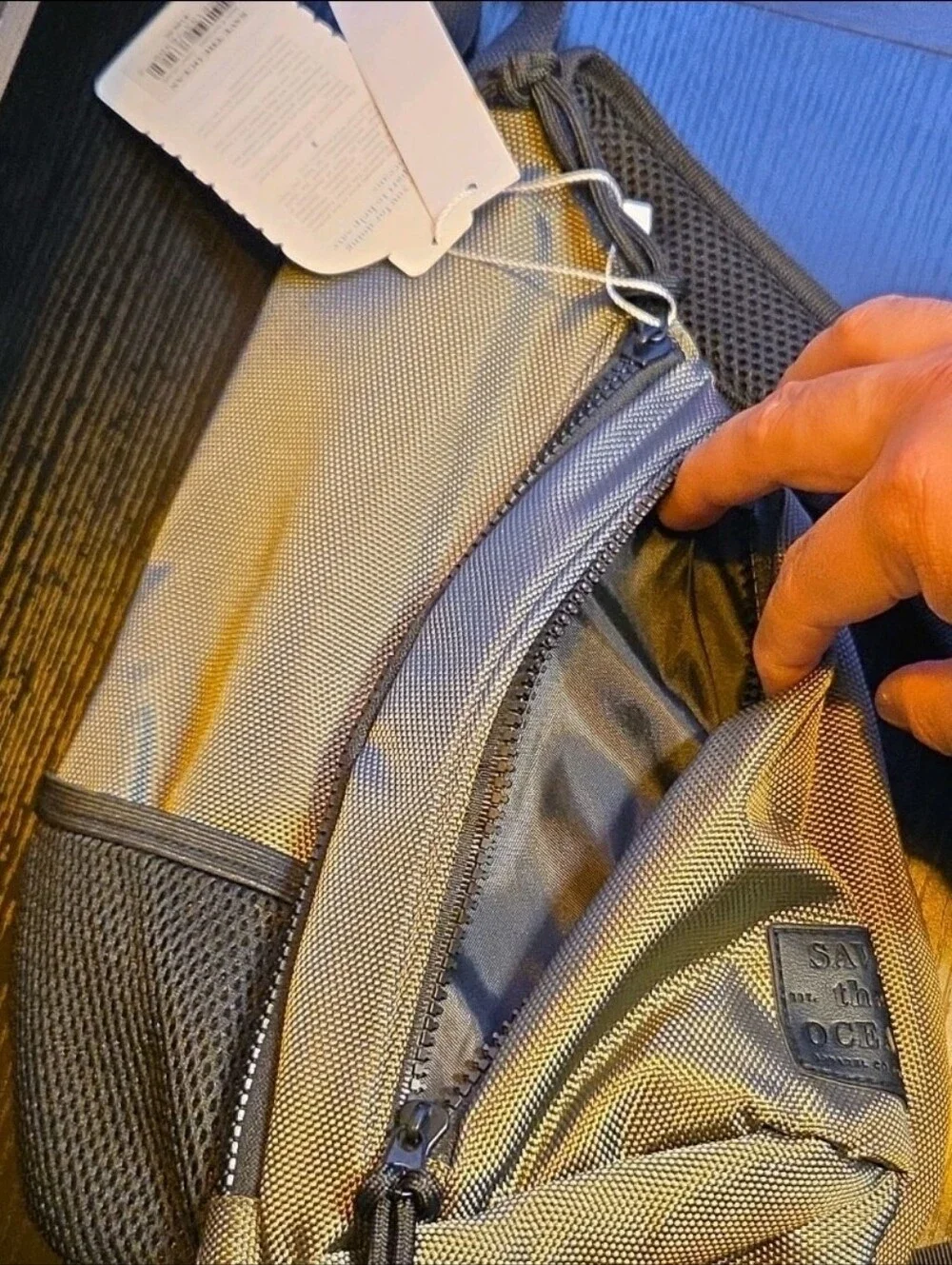 SAVE THE OCEAN Olive Green Sustainable Sling Bag - Travel Crossbody NWT - Picture 6 of 7